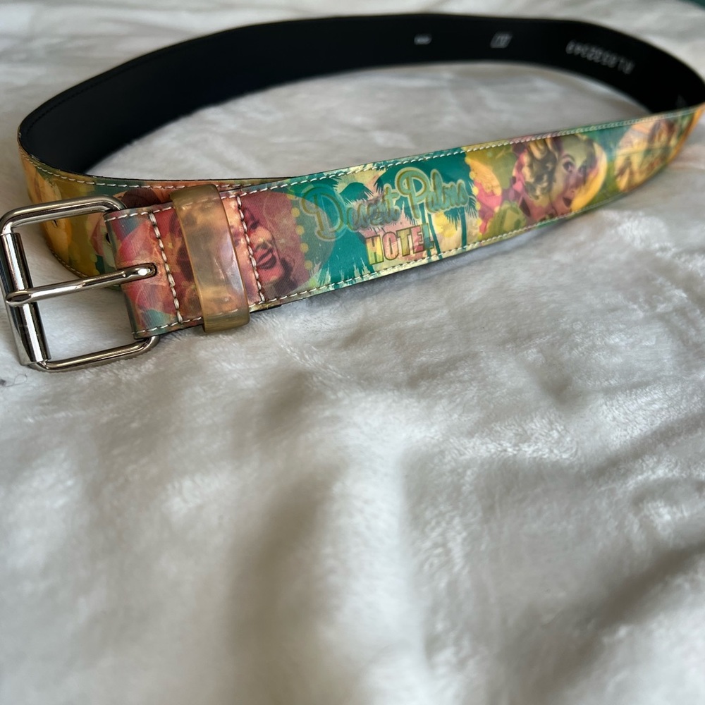 60s Print Holographic Belt